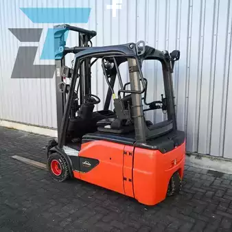 Elektro tříkolové VZV 2019  Linde E20L-02 (3)