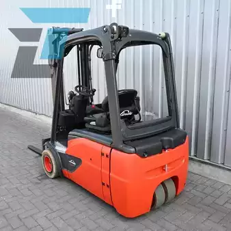 Elektro tříkolové VZV 2018  Linde E20L-02 (3)
