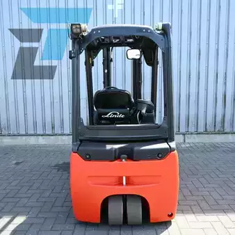 Elektro tříkolové VZV 2018  Linde E20L-02 (7)