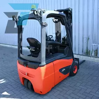 Sähkö - 3 pyör 2019  Linde E16C-02 (12)