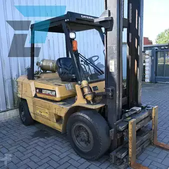 LPG VZV 2000  CAT Lift Trucks GPL40 (10)