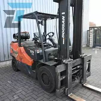 Gasoltruck 2009  Doosan G55C-5 (10)