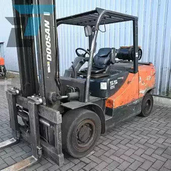 Gasoltruck 2009  Doosan G55C-5 (12)