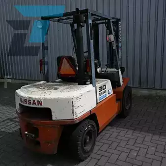 Diesel Forklifts - Nissan FGJ02A30U (8)
