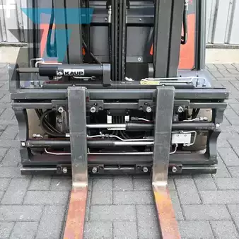 Chariots électriques à 4 roues 2019  Linde E16PH-02 (13)
