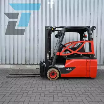 4-wiel elektrische heftrucks 2015  Linde E18L-02 (1)