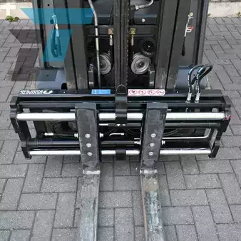 4-wiel elektrische heftrucks 2015  Linde E18L-02 (13)