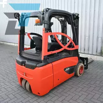4-wiel elektrische heftrucks 2015  Linde E18L-02 (9)