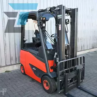 Chariots électriques à 4 roues 2018  Linde E16PH-02 (11)
