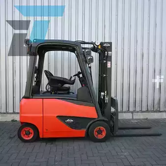 Chariots électriques à 4 roues 2018  Linde E16PH-02 (6)