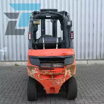 Gas gaffeltruck - Linde H35T-02 LPG (5)