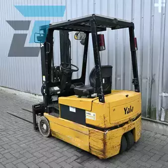 Elektromos 3 kerekű 2000  Yale ERP 18 ATEF (3)
