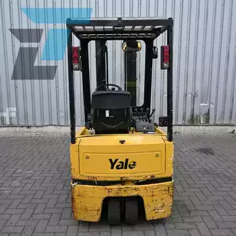 Elektromos 3 kerekű 2000  Yale ERP 18 ATEF (7)