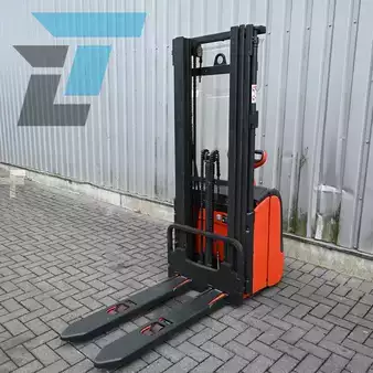 Ruční vysokozdvižný vozík 2015  Linde L14 (18)