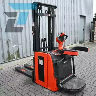 Ruční vysokozdvižný vozík 2020  Linde L14AP Elektrische Stapelaar (10)