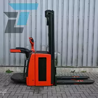 Ruční vysokozdvižný vozík 2020  Linde L14AP Elektrische Stapelaar (8)