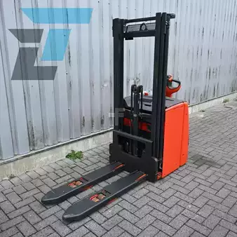 Ruční vysokozdvižný vozík 2017  Linde L14 (2)