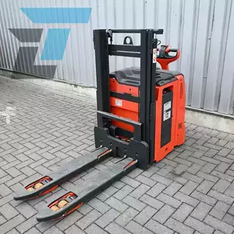 Ruční vysokozdvižný vozík 2019  Linde D12 (18)
