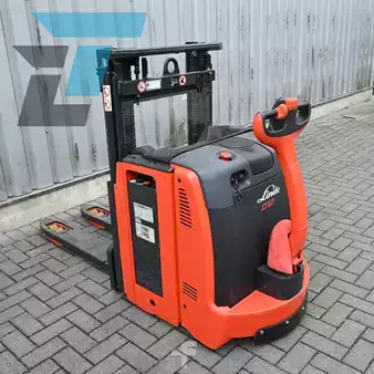 Ruční vysokozdvižný vozík 2019  Linde D12 (8)