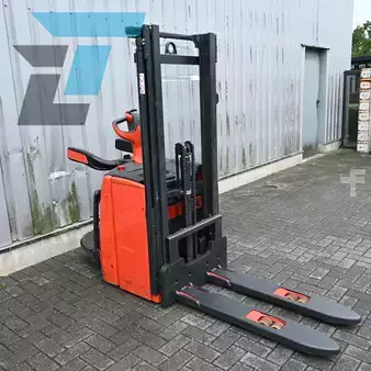 Ledstaplare 2022  Linde L14 AP (15)