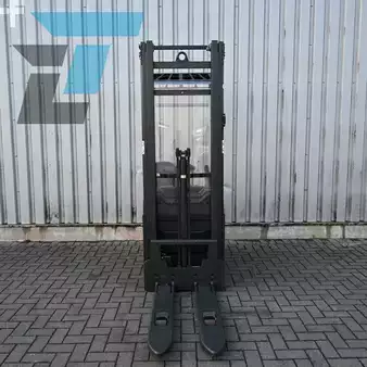 Ruční vysokozdvižný vozík 2018  Linde L12SP Elektrische stapelaar (10)