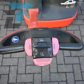 Pallestabler 2018  Linde L12 Elektrische stapelaar (9)