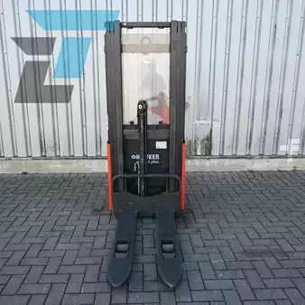 Pallestabler 2017  Linde L10 Elektrische stapelaar (13)