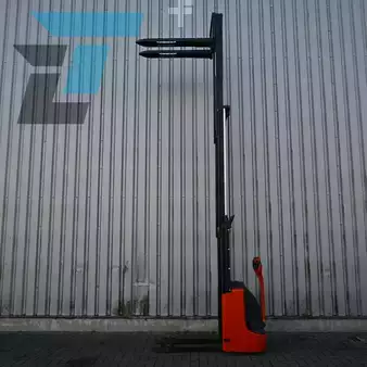 Pallestabler 2017  Linde L10 Elektrische stapelaar (5)