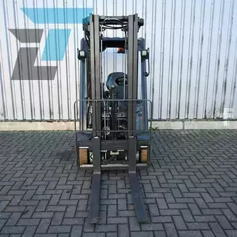 4-wiel elektrische heftrucks 2018  Linde E16-02 Elektrische heftruck (10)