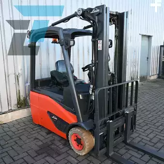 4-wiel elektrische heftrucks 2018  Linde E16-02 Elektrische heftruck (11)