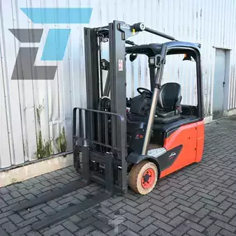 4-wiel elektrische heftrucks 2018  Linde E16-02 Elektrische heftruck (2)