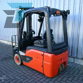 4-wiel elektrische heftrucks 2018  Linde E16-02 Elektrische heftruck (3)