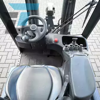 4-wiel elektrische heftrucks 2018  Linde E16-02 Elektrische heftruck (15)
