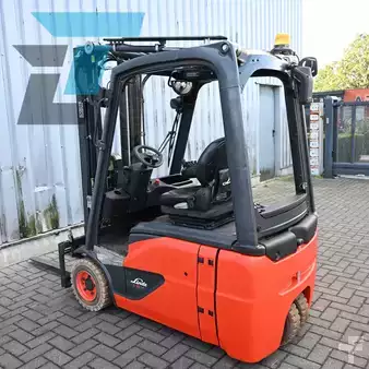 4-wiel elektrische heftrucks 2018  Linde E16-02 Elektrische heftruck (8)