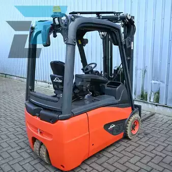 4-wiel elektrische heftrucks 2018  Linde E16-02 Elektrische heftruck (9)