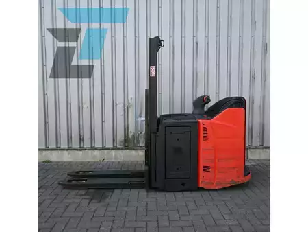 Ruční vysokozdvižný vozík 2019  Linde D12 SP Elektrische stapelaar (1)