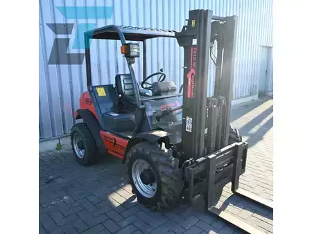 Chariots élévateurs diesel 2007  Agrimac-Agria TH-15.16HSTA Diesel 4x4 Heftruck (11)