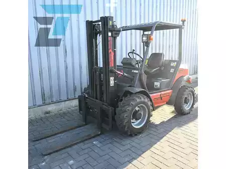 Chariots élévateurs diesel 2007  Agrimac-Agria TH-15.16HSTA Diesel 4x4 Heftruck (2)