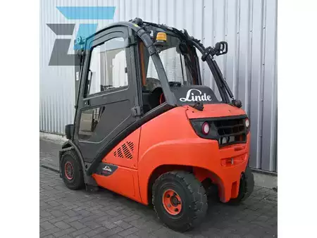 LPG Forklifts 2016  Linde H25T-02 LPG Heftruck (3)