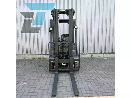 Elektro tříkolové VZV 2011  Linde E15-01 Elektrische heftruck (10)