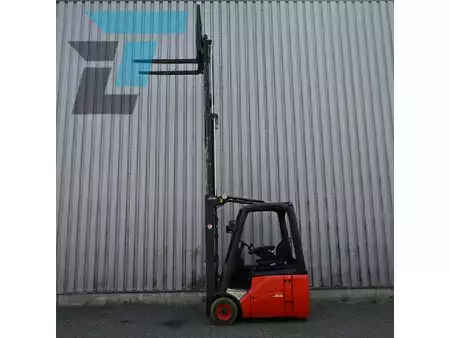 Elektro tříkolové VZV 2011  Linde E15-01 Elektrische heftruck (5)