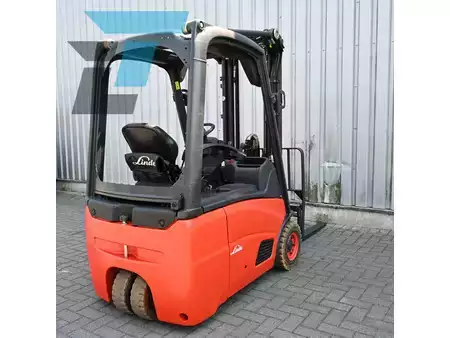 Elektro tříkolové VZV 2011  Linde E15-01 Elektrische heftruck (9)