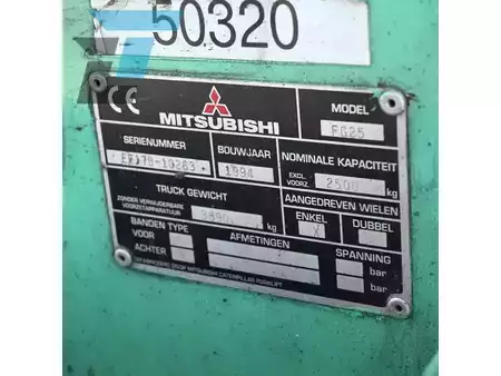 Gas truck 1994  Mitsubishi FG25 LPG Heftruck (14)