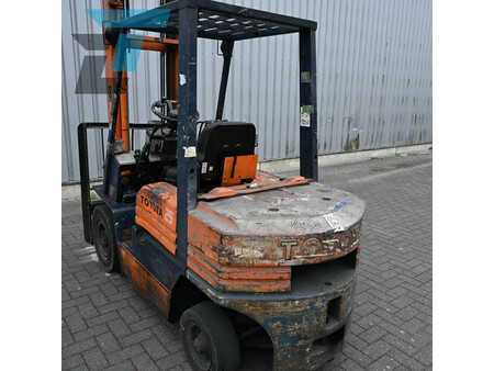 Dieseltrukki 1991  Toyota 02-5FDF25 (12)