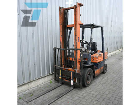 Dieseltrukki 1991  Toyota 02-5FDF25 (2)