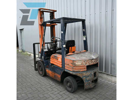 Dieseltrukki 1991  Toyota 02-5FDF25 (3)