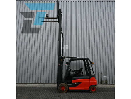 Elektro čtyřkolový VZV 2014  Linde E30L-01 (5)