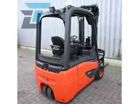 Elektryczne 3-kołowe 2018  Linde E18-02 Elektrische heftruck (15)