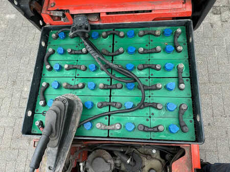 El Truck - 4-hjul 2006  Linde E16P-02 Elektrische Heftruck (15)