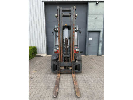 Dízel targoncák 2014  Linde H50D Diesel Heftruck (10)